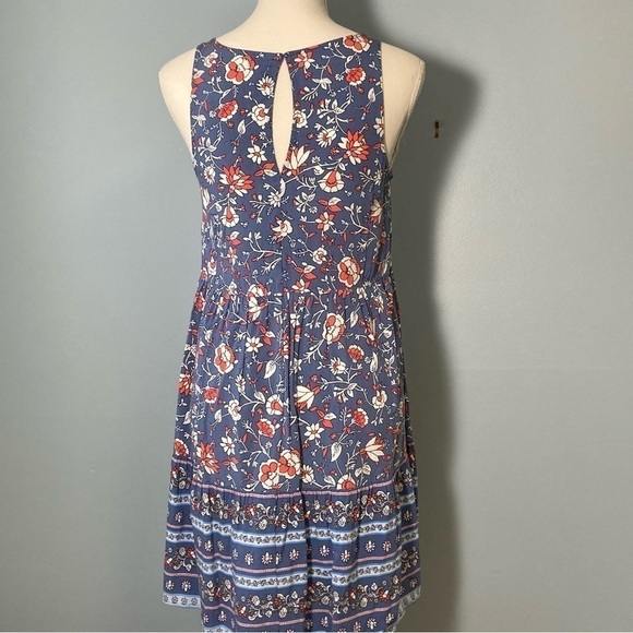 Old Navy Pullover Floral Flowy dress - Picture 3 of 4